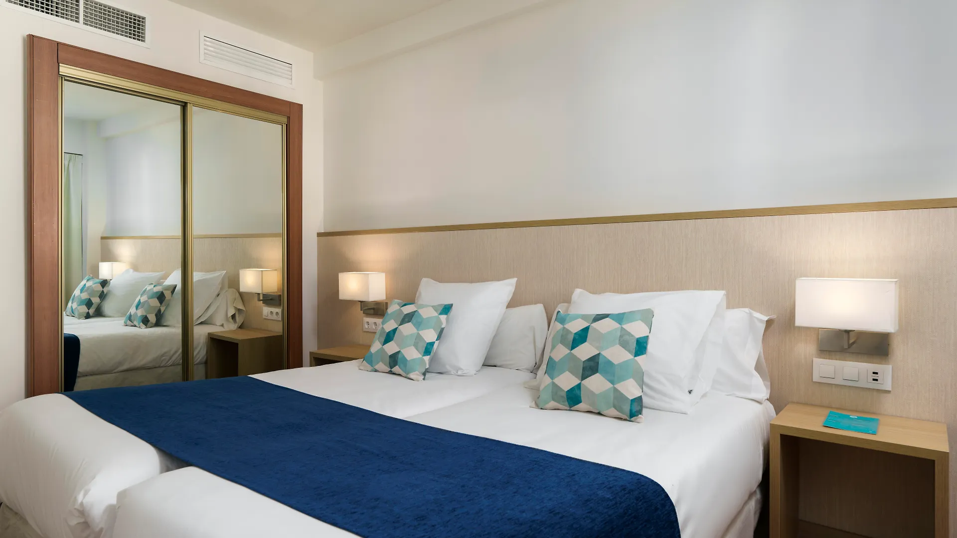 Aluasoul Costa Malaga - Adults Recommended Hotel Torremolinos